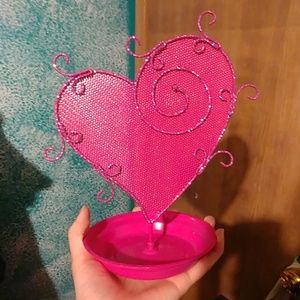 Heart jewelry holder
